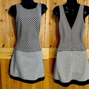 Sanctuary mini dress 👗 M black&white LAST CHANCE MAKE OFFER** ENDS